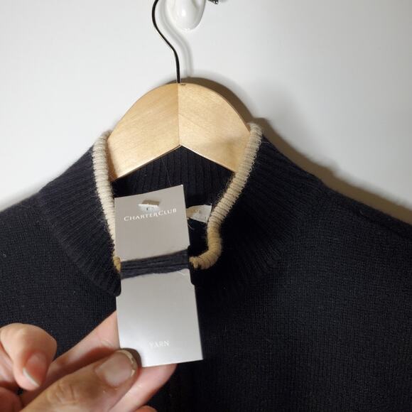 Charter Club 100% lambswool black cardigan sweater with polar Bear theme NWT - Picture 5 of 7